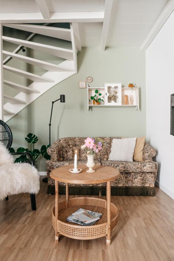 Logement Cornelia - Tholen, Zeeland Kültér fotó